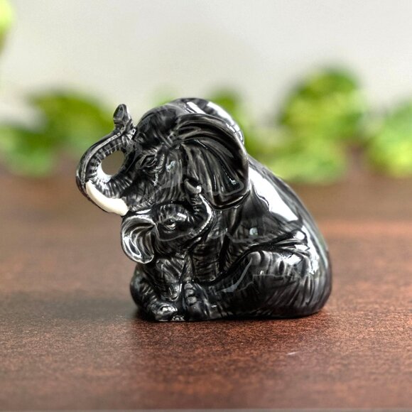 1994 Scioto Ceramic Elephant Figurine Gray Glaze - Picture 4 of 5